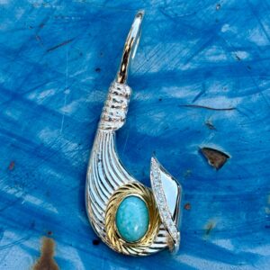 【特注品】Makanalu「キャッチ・ザ・ウェーブ」ペンダントM（ラリマー/K18覆輪/ダイヤモンド一連）