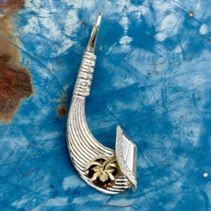 【特注品】Makanalu「キャッチ・ザ・ウェーブ」ペンダントL（K18ハイビスカスモチーフ/ダイヤモンド一連）